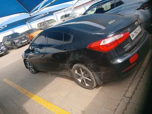 Kia Cerato 2014 Black