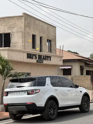 Land Rover Discovery HSE 4x4 2019 White