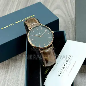 Daniel  Wellington Premium Quality Leather Men’S Watch