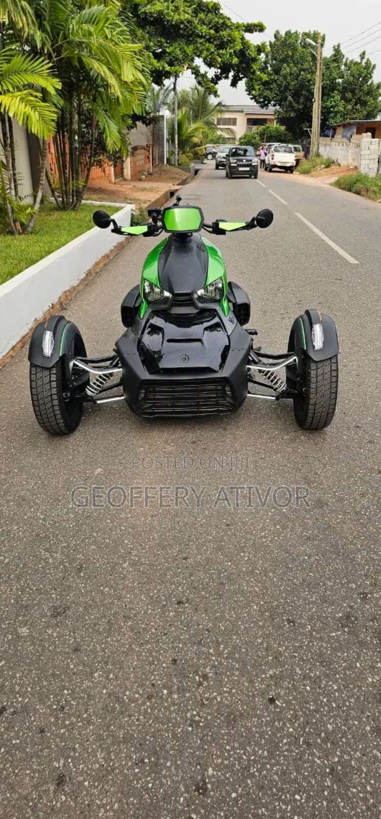 Can-Am 2023 Green
