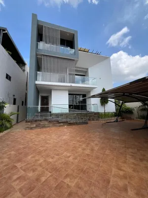 4bdrm Penthouse in East Legon Around Ac, Accra Metropolitan for rent