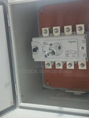 Schneider Changeover Switch 63a–630a 2p/3p/4p