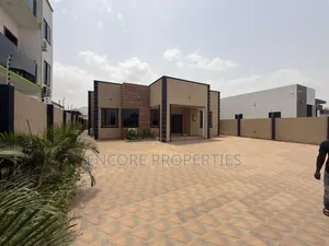 Furnished 3bdrm House in Lake Side Estate for sale