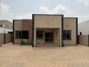 Furnished 3bdrm House in Lakeside Estate for sale