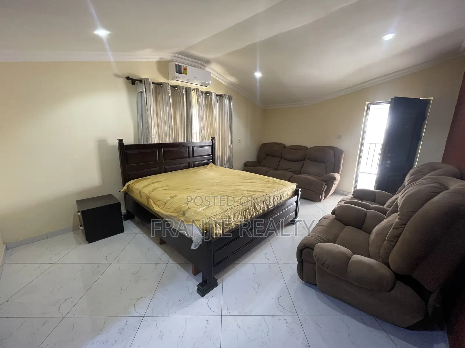 4bdrm House in Franjie Realty, North Ridge for rent