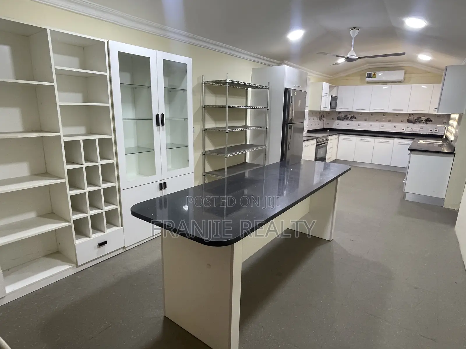 4bdrm House in Franjie Realty, North Ridge for rent
