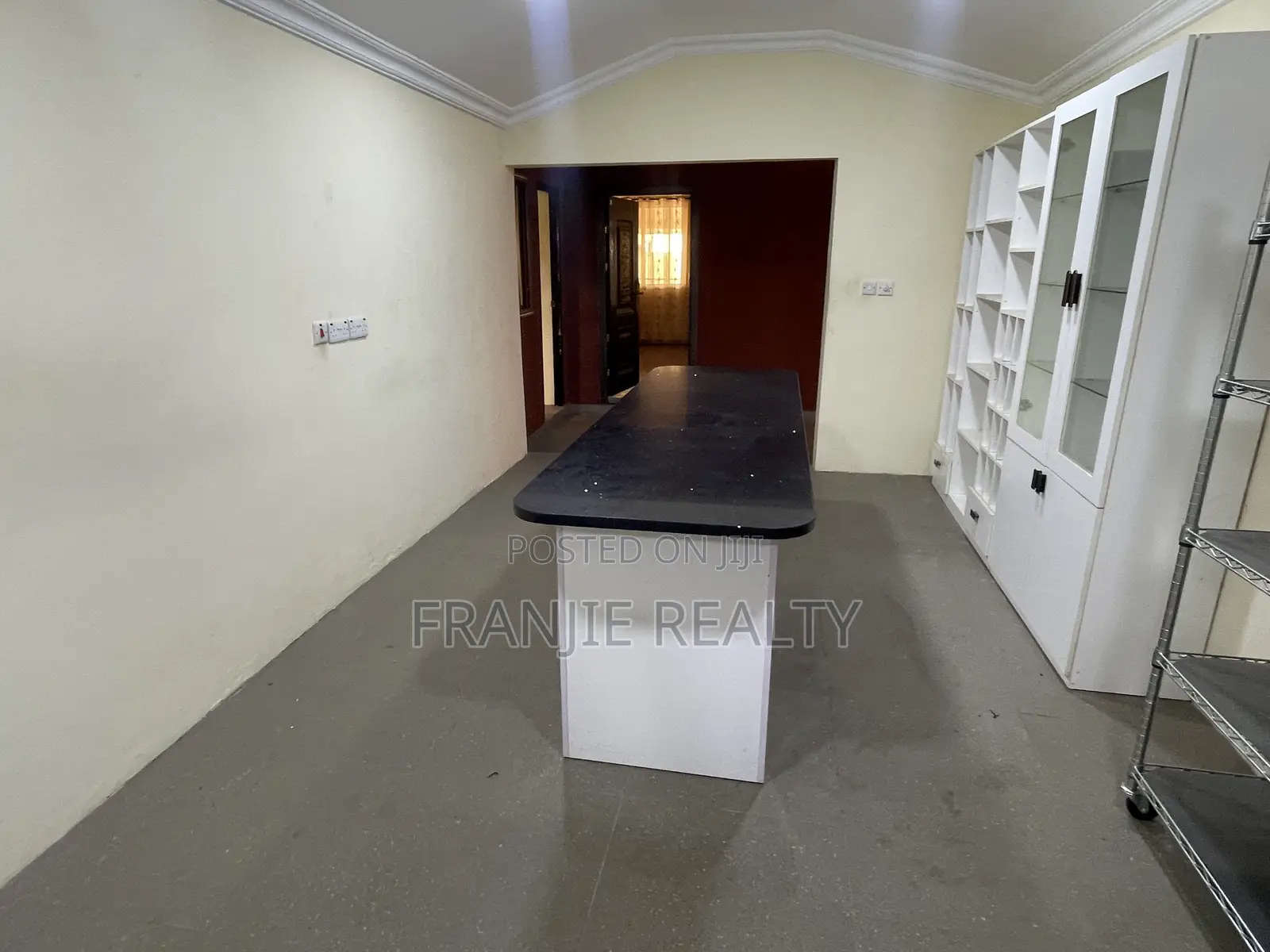 4bdrm House in Franjie Realty, North Ridge for rent