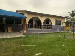 4bdrm House in Fawoade, Kumasi Metropolitan for sale