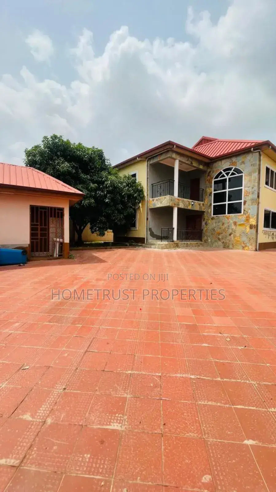 5bdrm House in Hometrust Properties, Oyarifa for rent