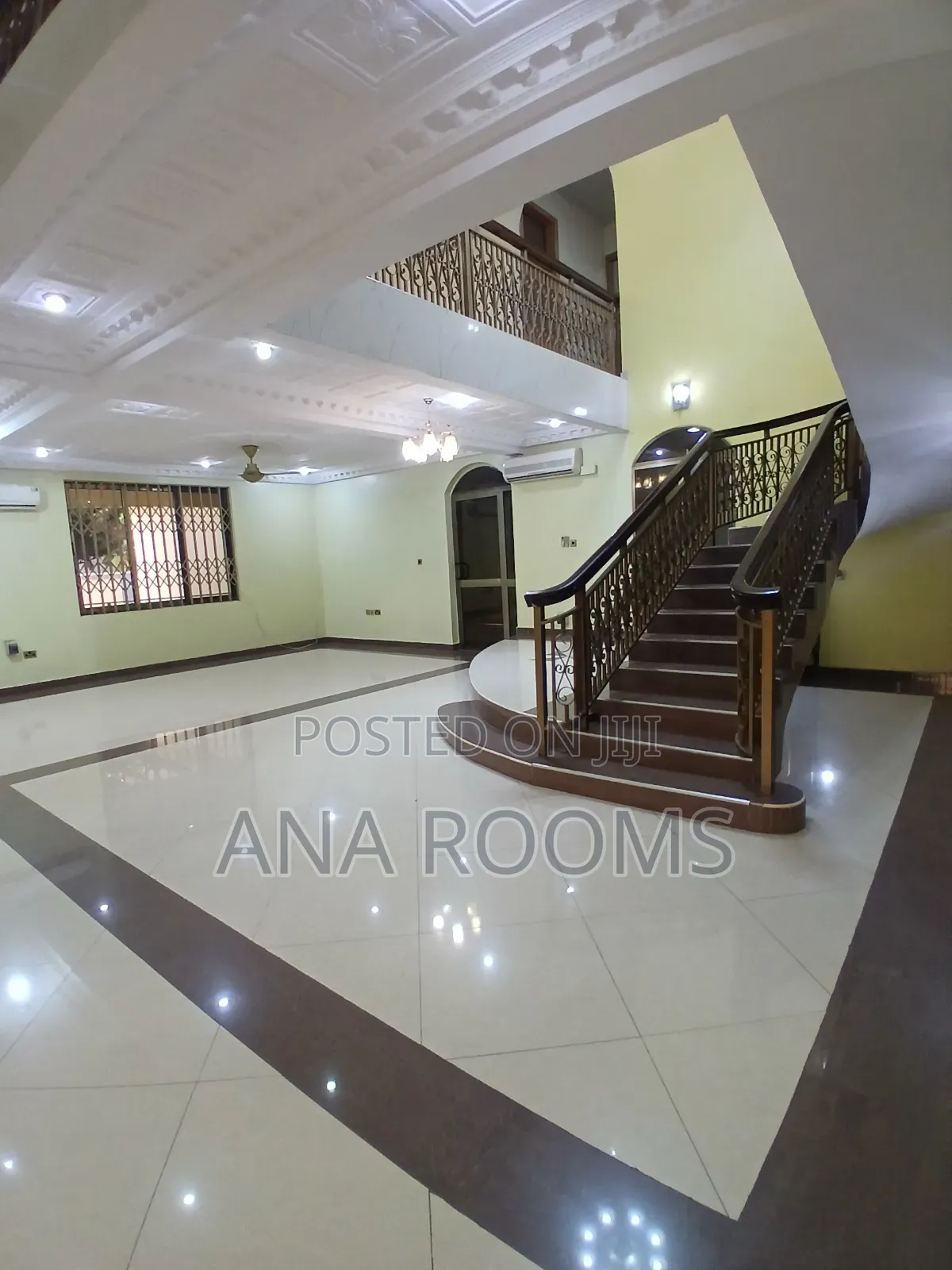 6bdrm House in Community 25, Tema Metropolitan for rent