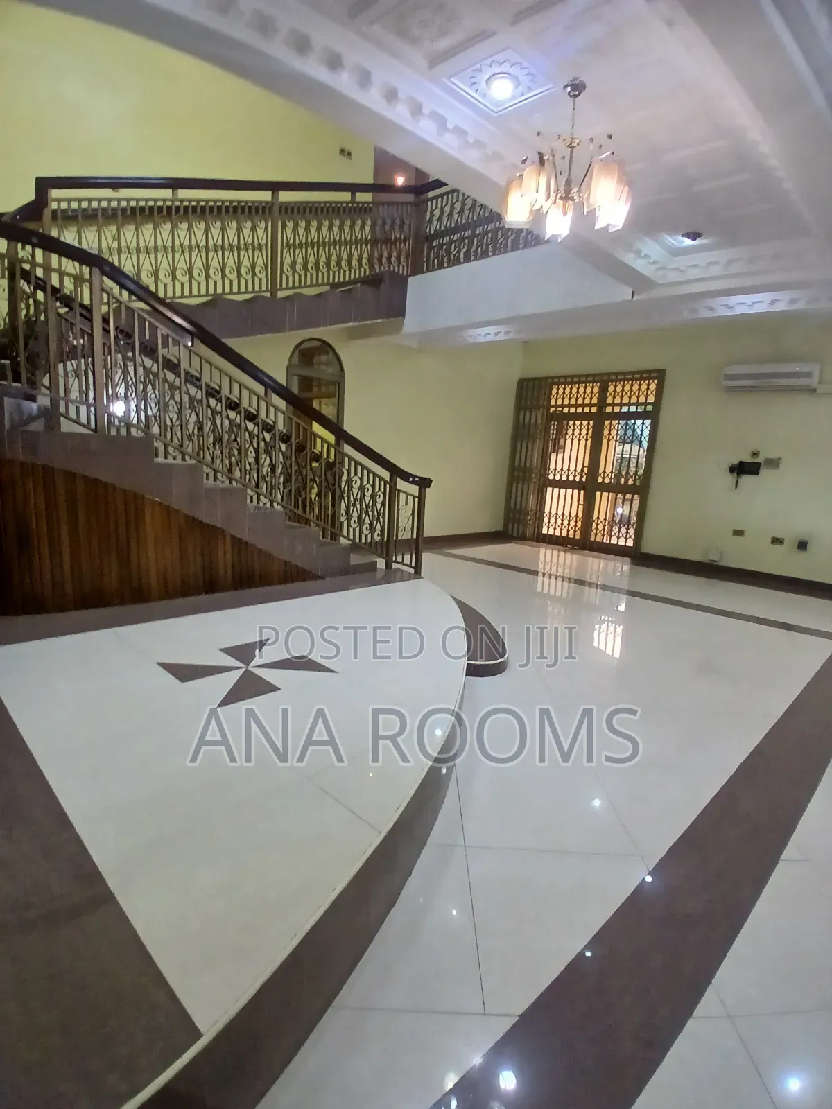 6bdrm House in Community 25, Tema Metropolitan for rent