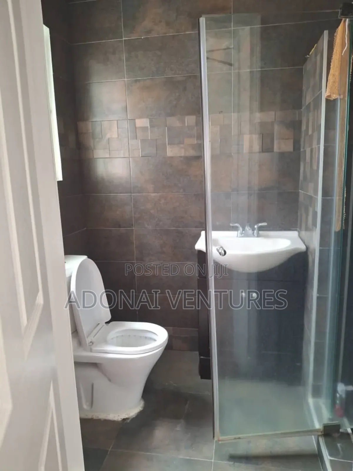 4bdrm House in Sokoban Konkorl, Kumasi Metropolitan for sale