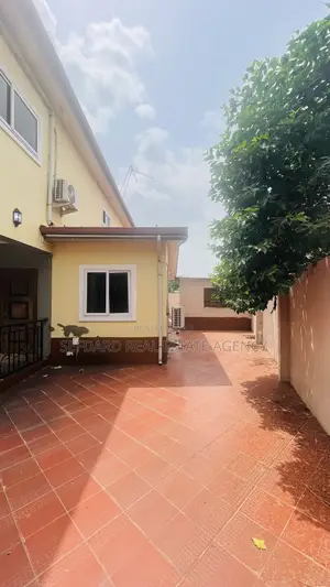 5bdrm House in Oyarifa for rent