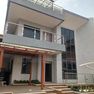 4bdrm House in Kg Franco Properties, Spintex for sale