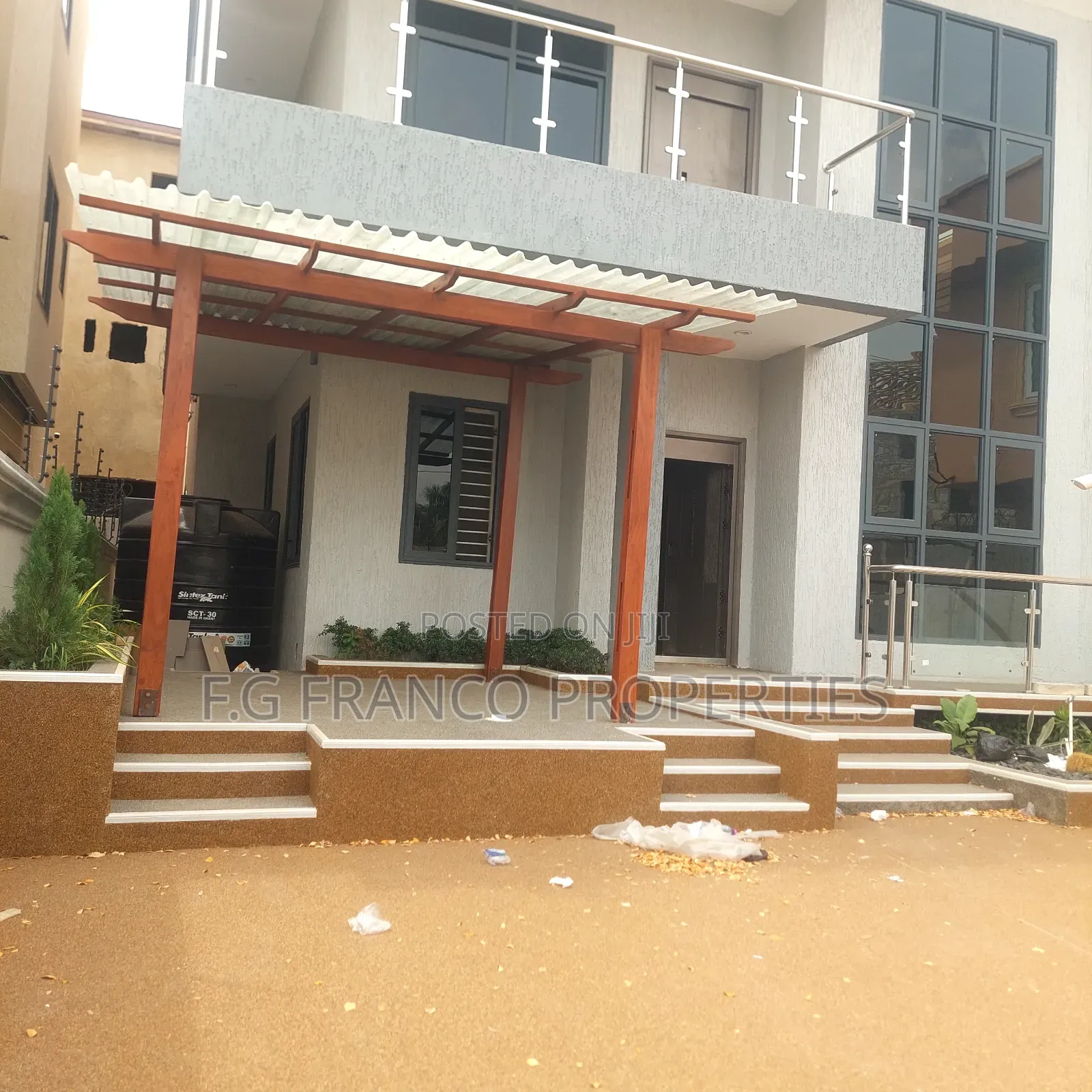 4bdrm House in Kg Franco Properties, Spintex for sale