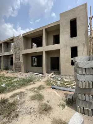 4bdrm House in Achimota Mile 7 for sale