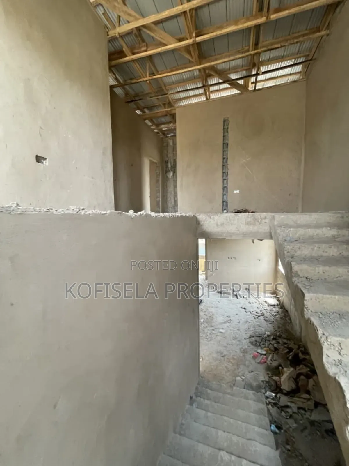 4bdrm House in Achimota Mile 7 for sale