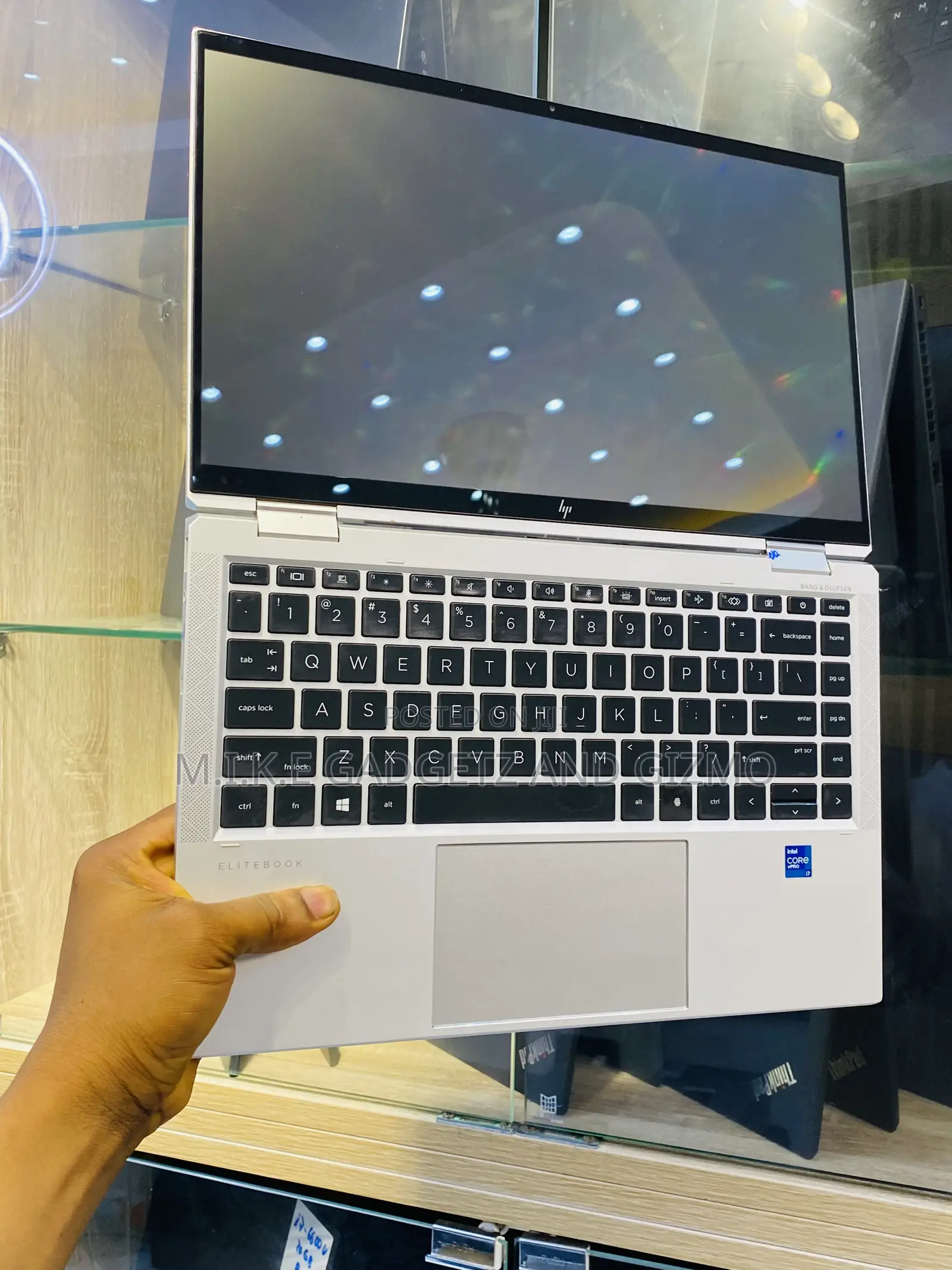 Laptop HP EliteBook 1040 G8 32GB Intel Core i7 SSD 512GB