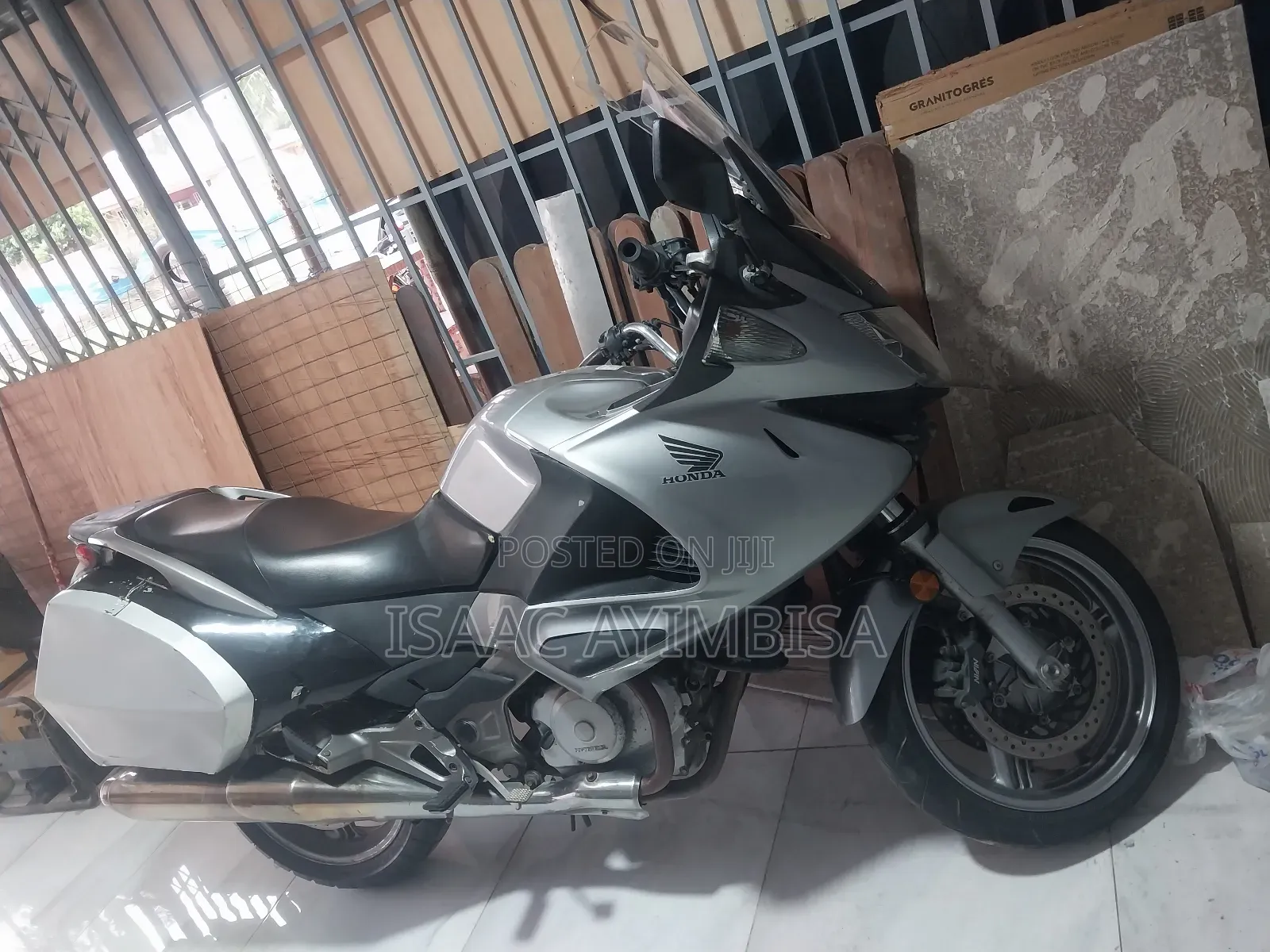 Honda NC700X 2016 Silver