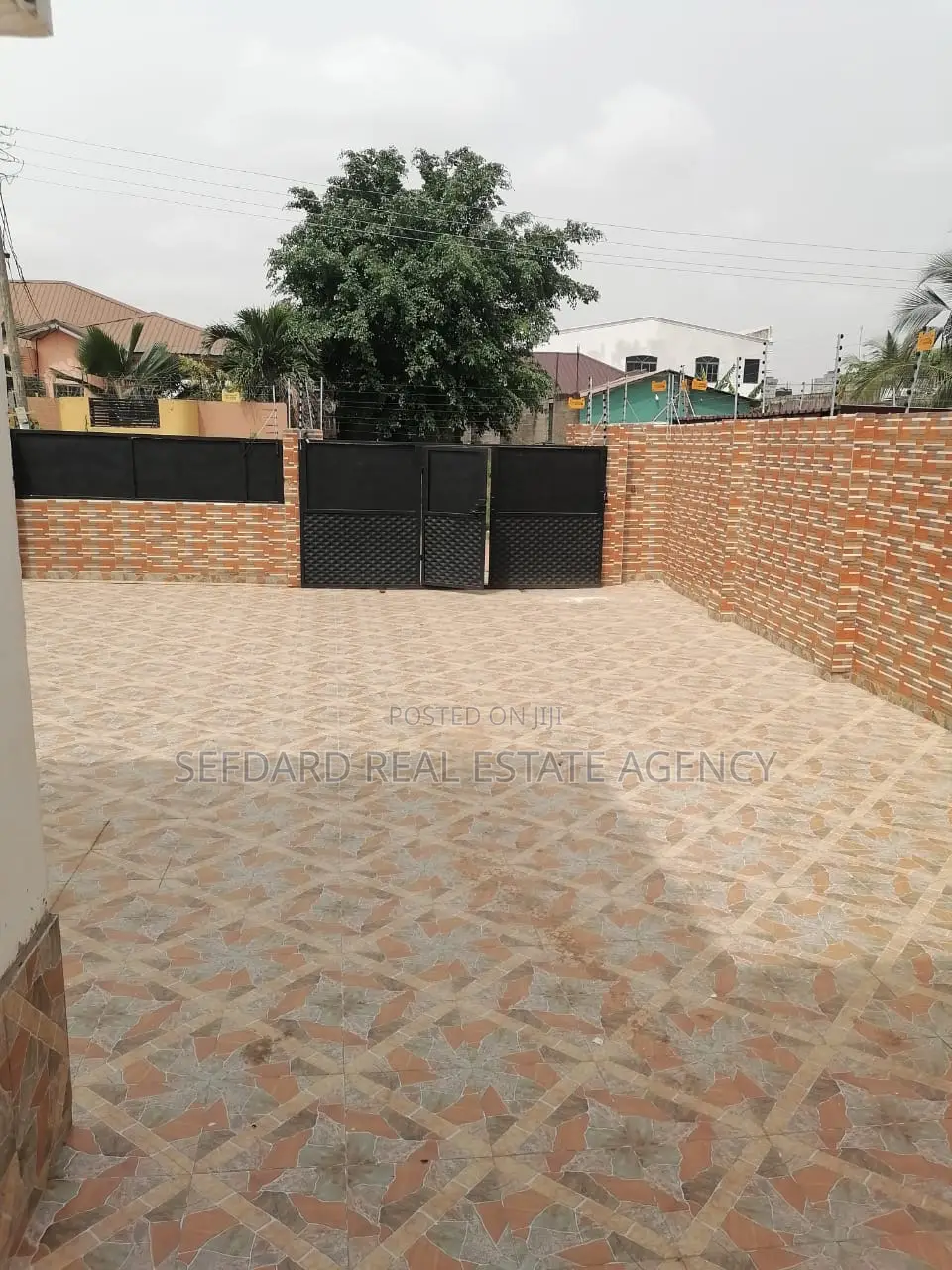 4bdrm House in Amasaman for sale