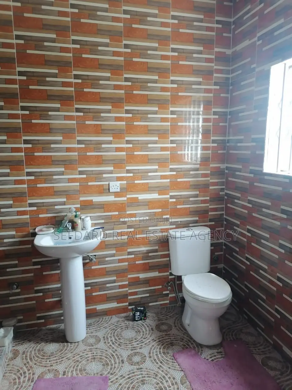 4bdrm House in Amasaman for sale