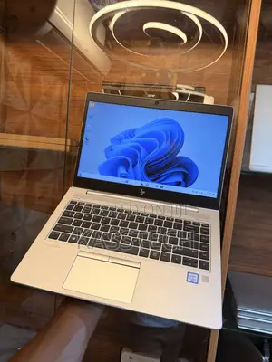 Laptop HP EliteBook 840 G5 8GB Intel Core i5 SSD 256GB