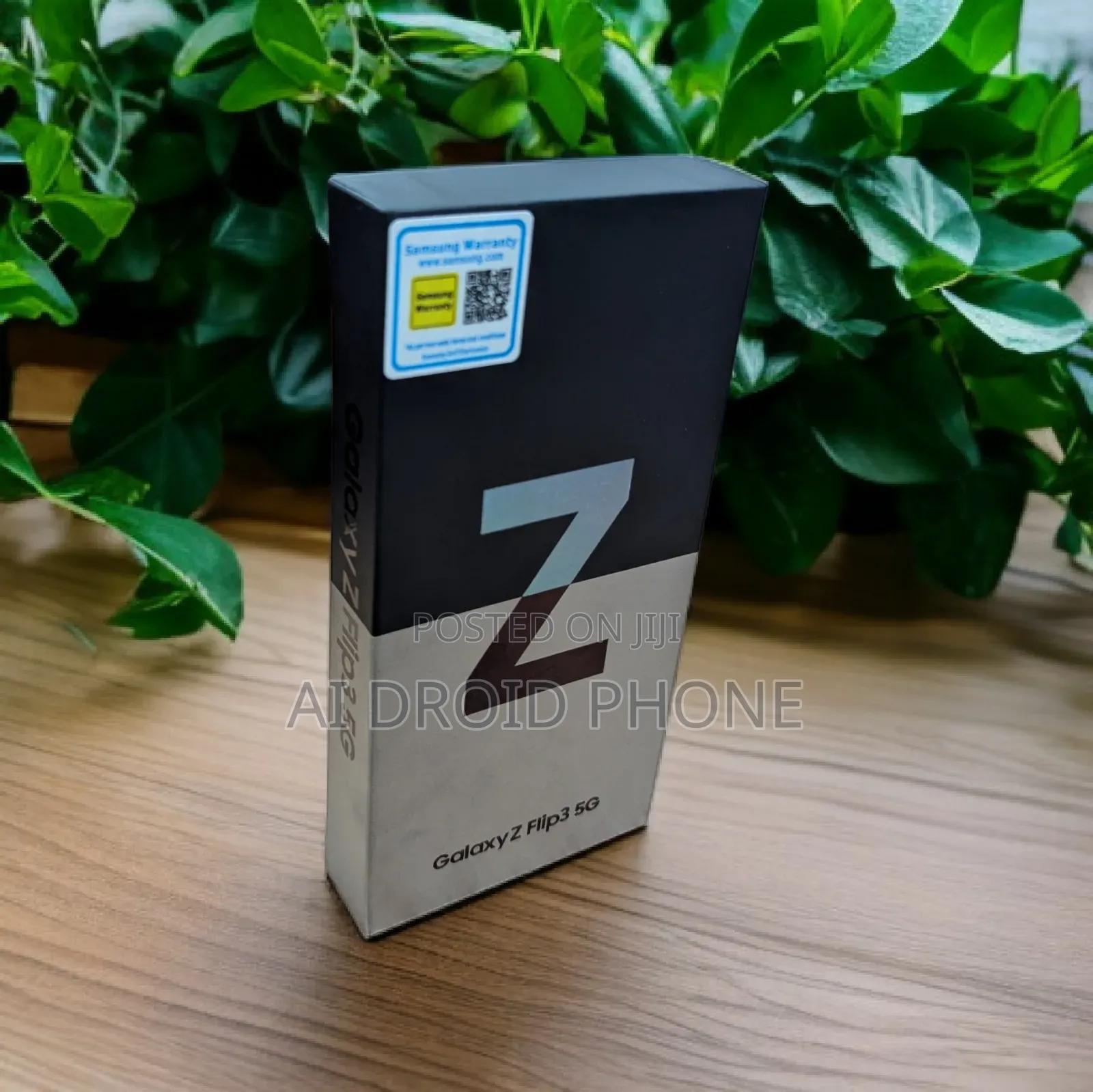 New Samsung Galaxy Z Flip 3 256 GB Gold