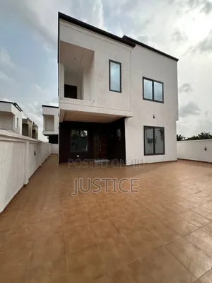 3bdrm House in Ashaley Botwe, Nmai-Dzorn for sale