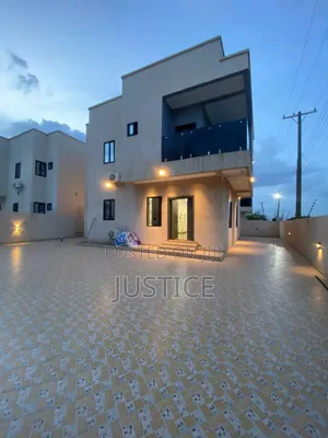 4bdrm House in East Legon for sale