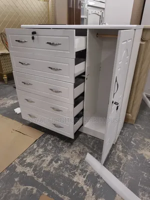 Storage Wardrobe (5 Drawers and Hanging Spot)