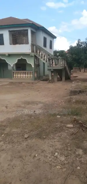School Is on Sales at Atonsu Adagya