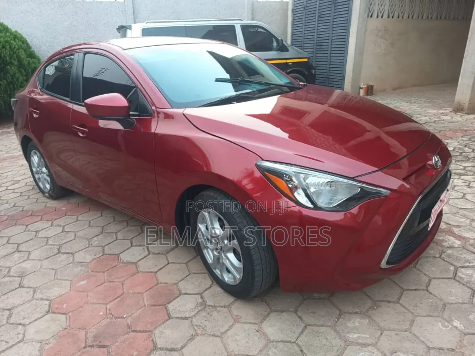 Toyota Yaris iA 1.5 FWD 2017 Red