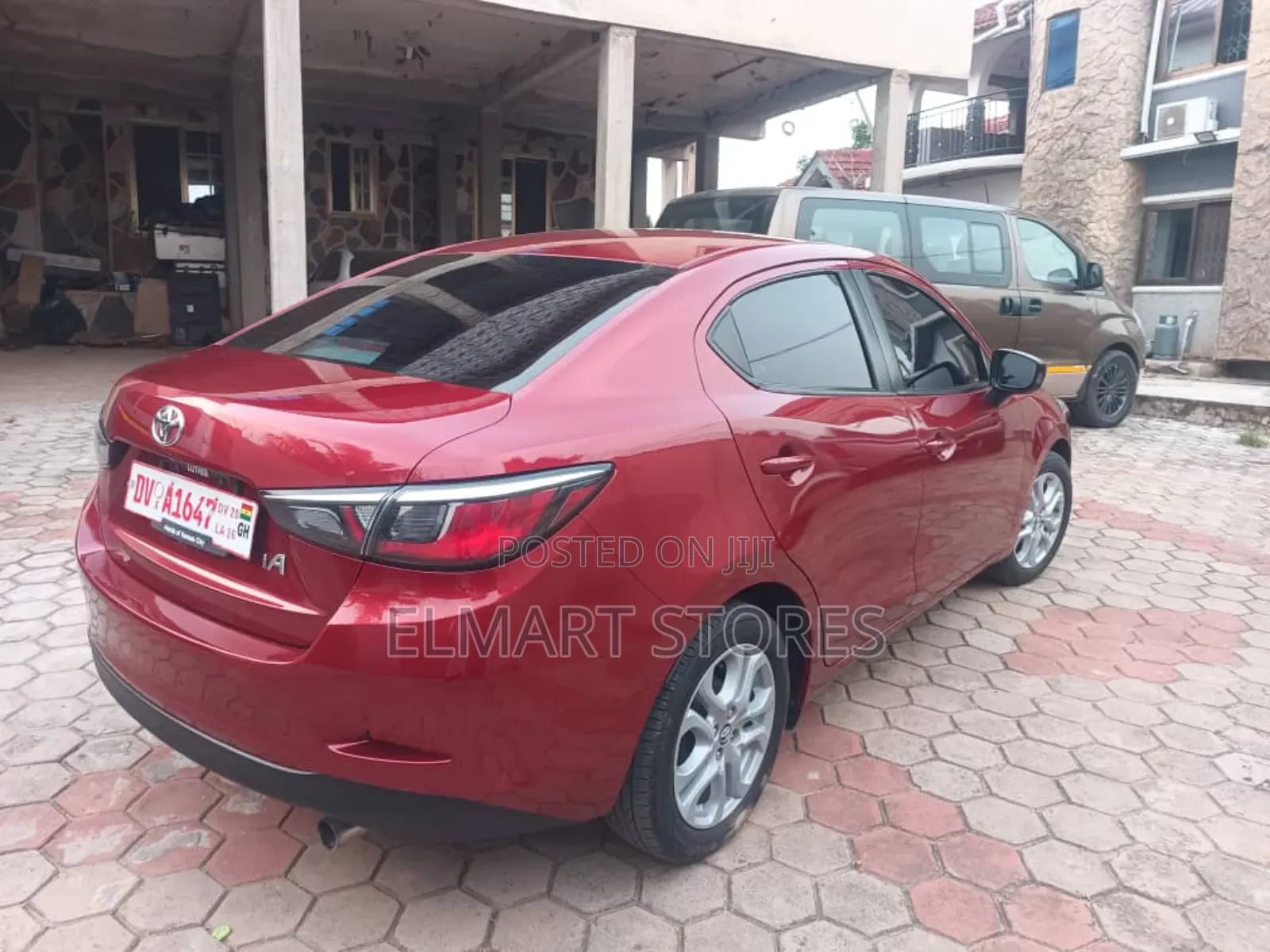Toyota Yaris iA 1.5 FWD 2017 Red