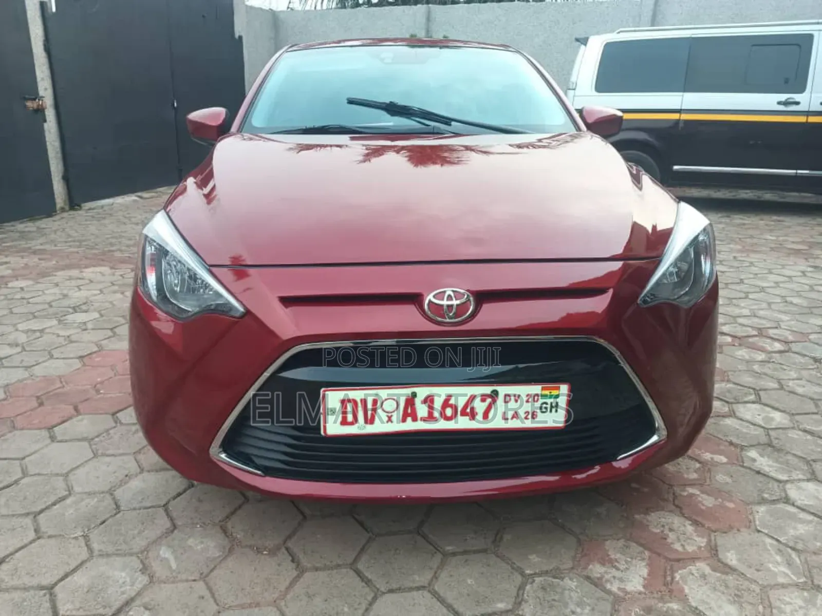 Toyota Yaris iA 1.5 FWD 2017 Red