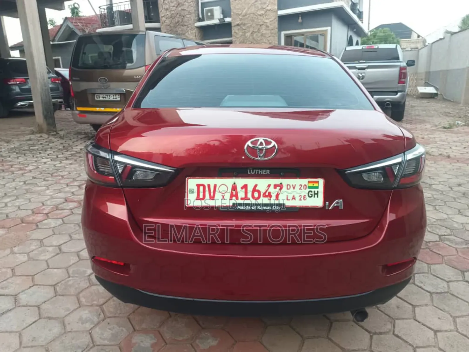 Toyota Yaris iA 1.5 FWD 2017 Red
