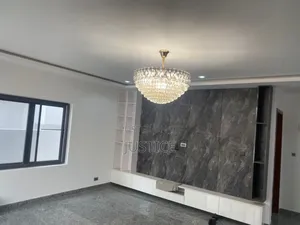 4bdrm Townhouse / Terrace in East Legon, American House for rent