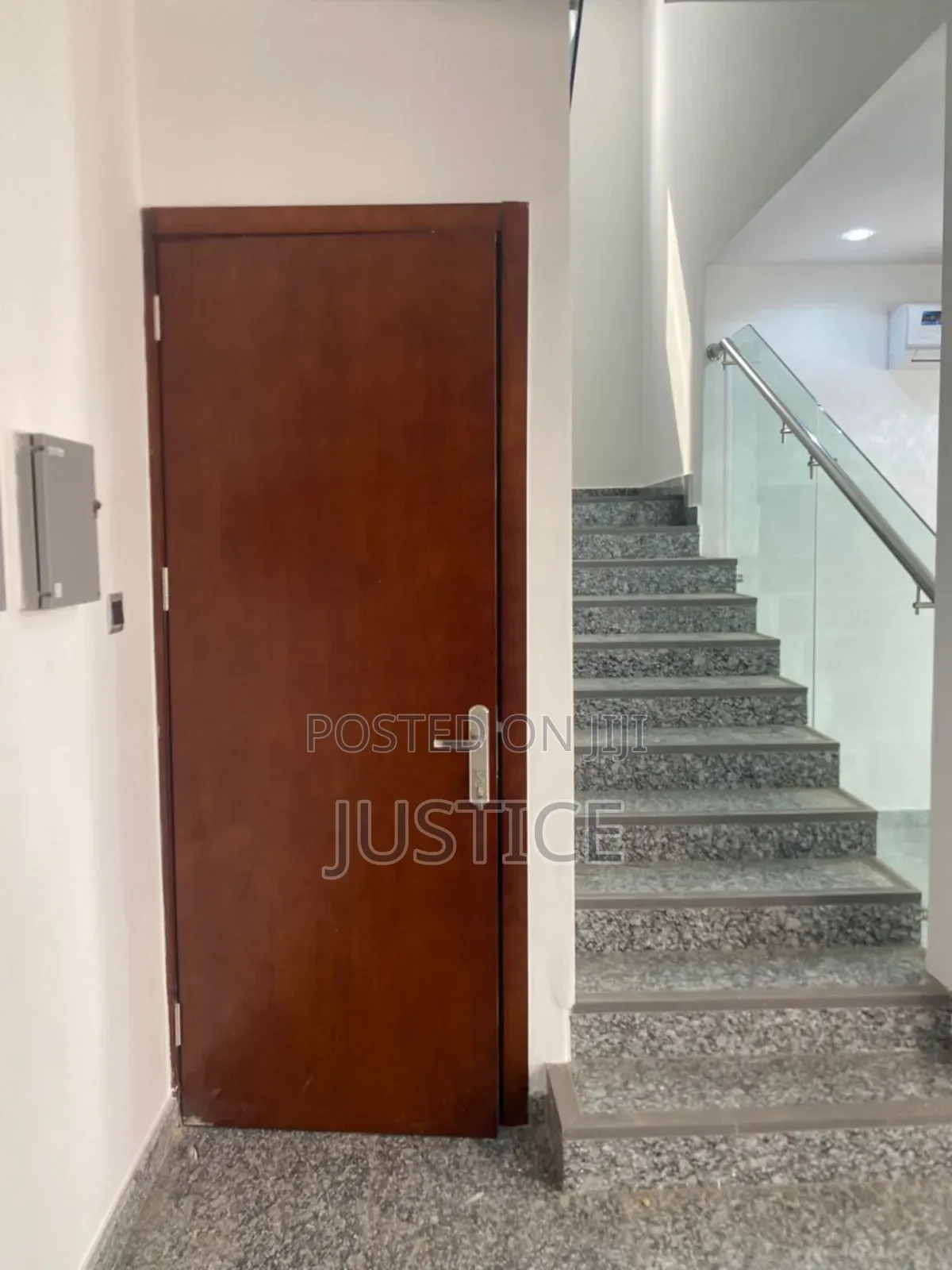 4bdrm Townhouse / Terrace in East Legon, American House for rent