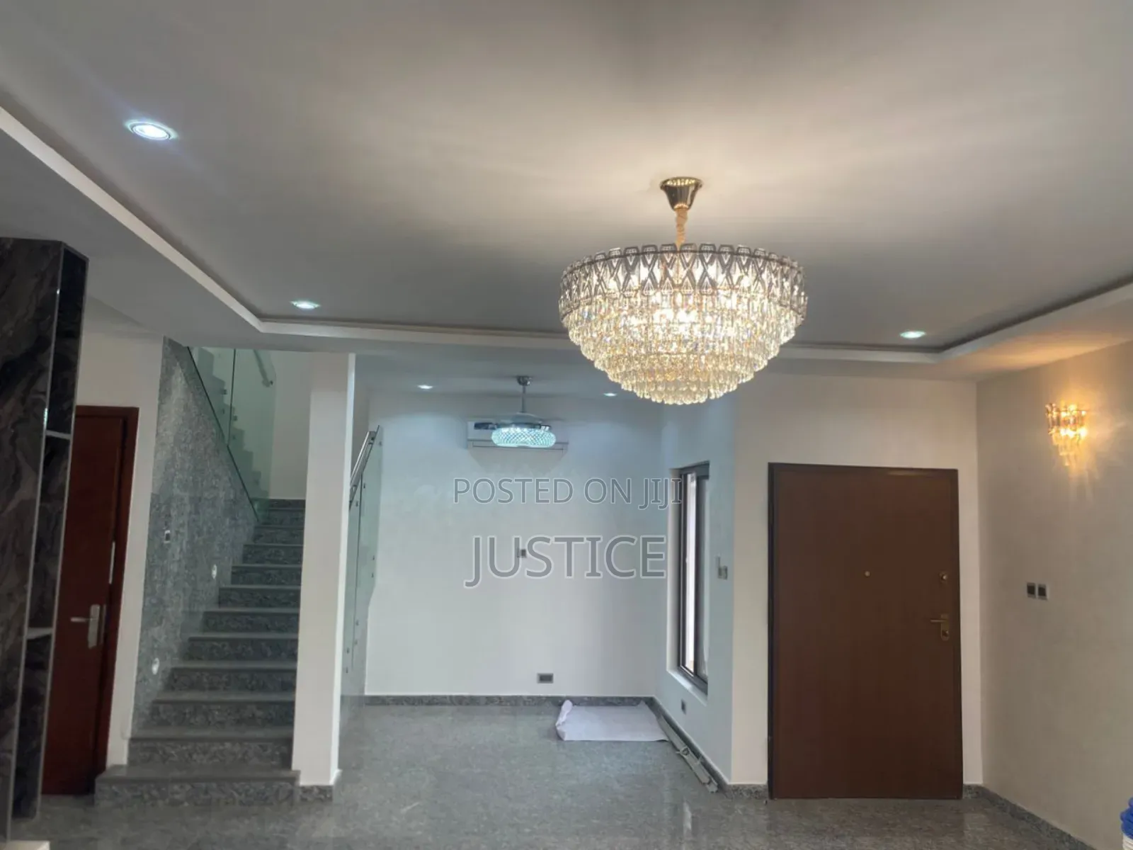 4bdrm Townhouse / Terrace in East Legon, American House for rent