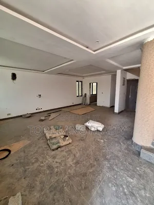 4bdrm Townhouse/Terrace in Legon Hills, Ashaley Botwe for sale