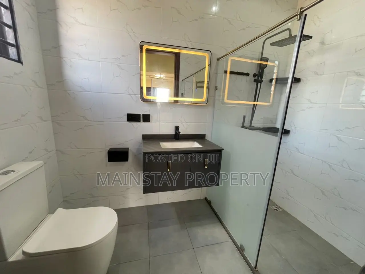 4bdrm House in Mainstay Estates, Old Ashomang for sale