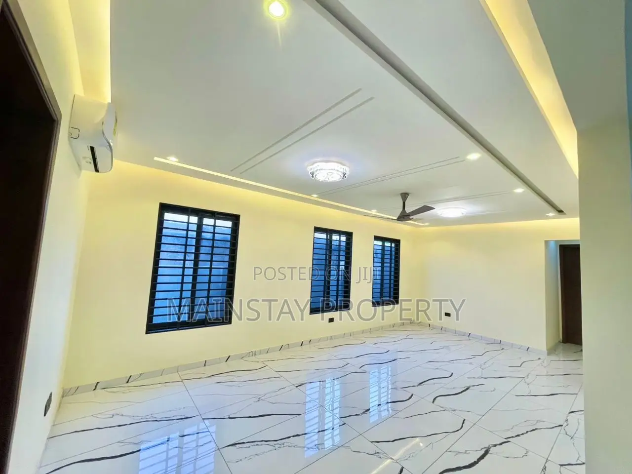 4bdrm House in Mainstay Estates, Old Ashomang for sale