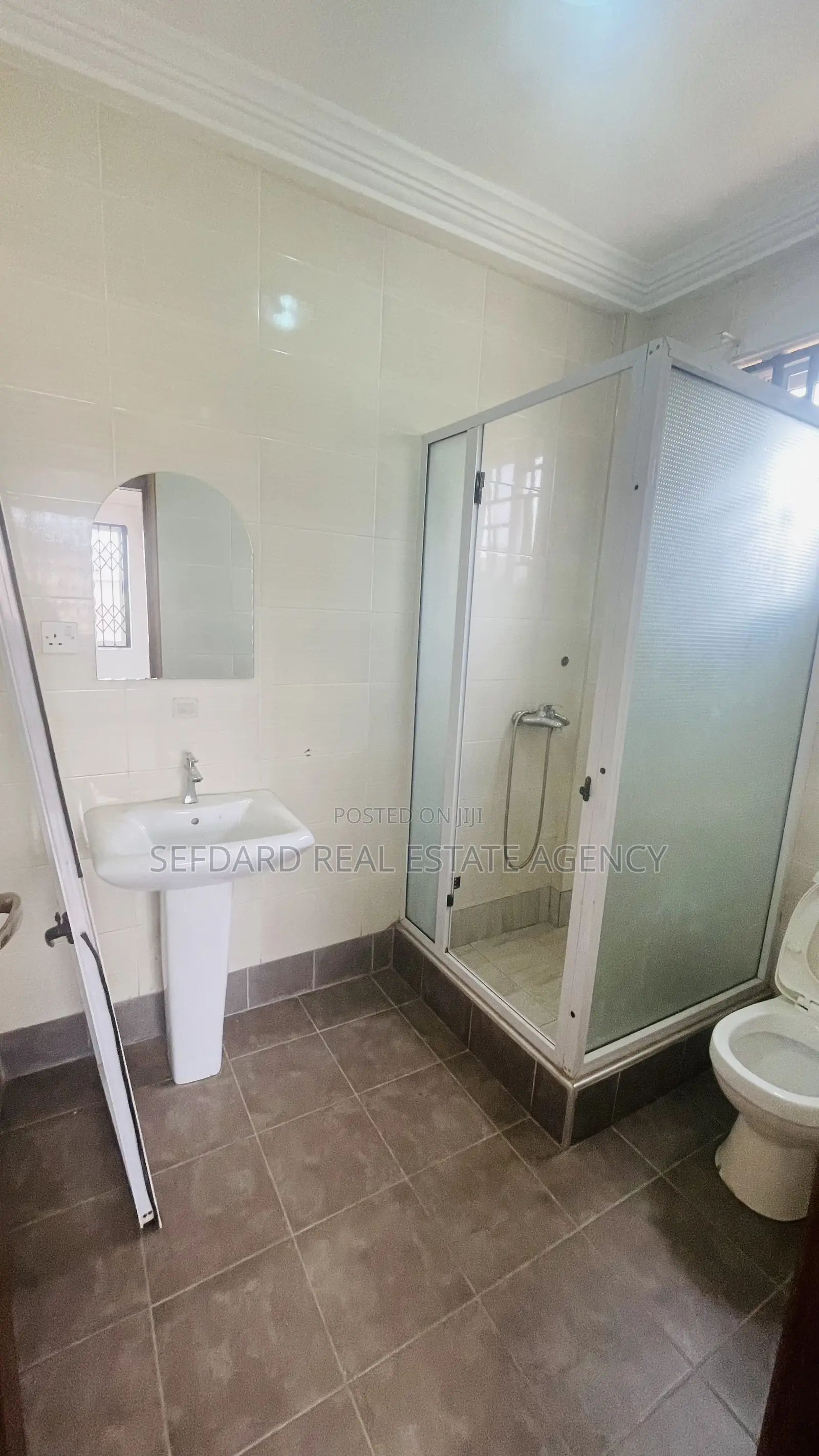 2bdrm Apartment in Haatso for rent