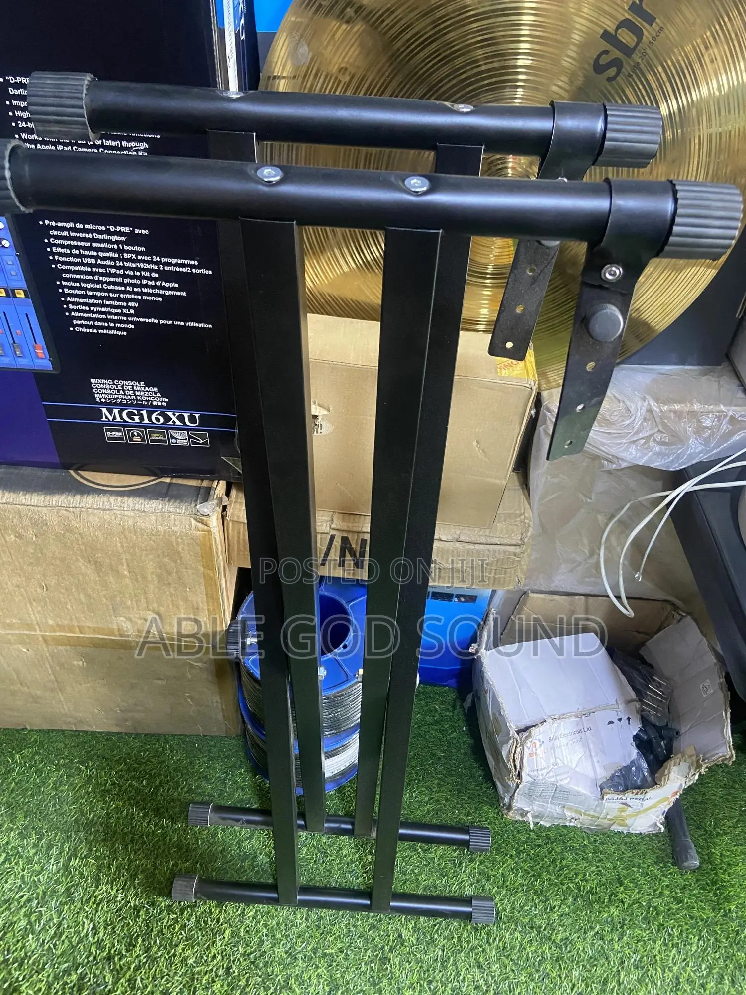 Keyboard Stand