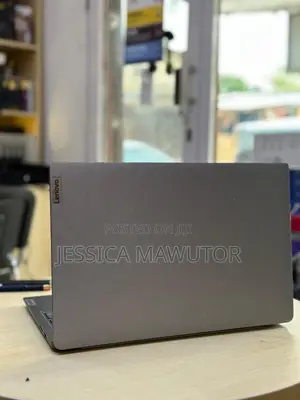 Laptop Lenovo 8GB AMD Ryzen 3 SSD 256GB