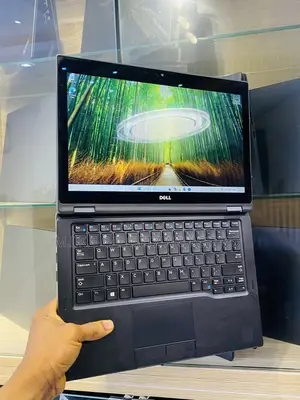 Laptop Dell Latitude 7390 8GB Intel Core i5 SSD 256GB