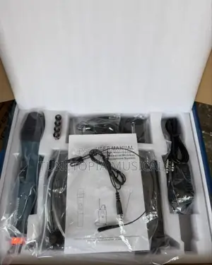 Shure Uhf Professional Wireless Microphone System (Hand Andlapel)