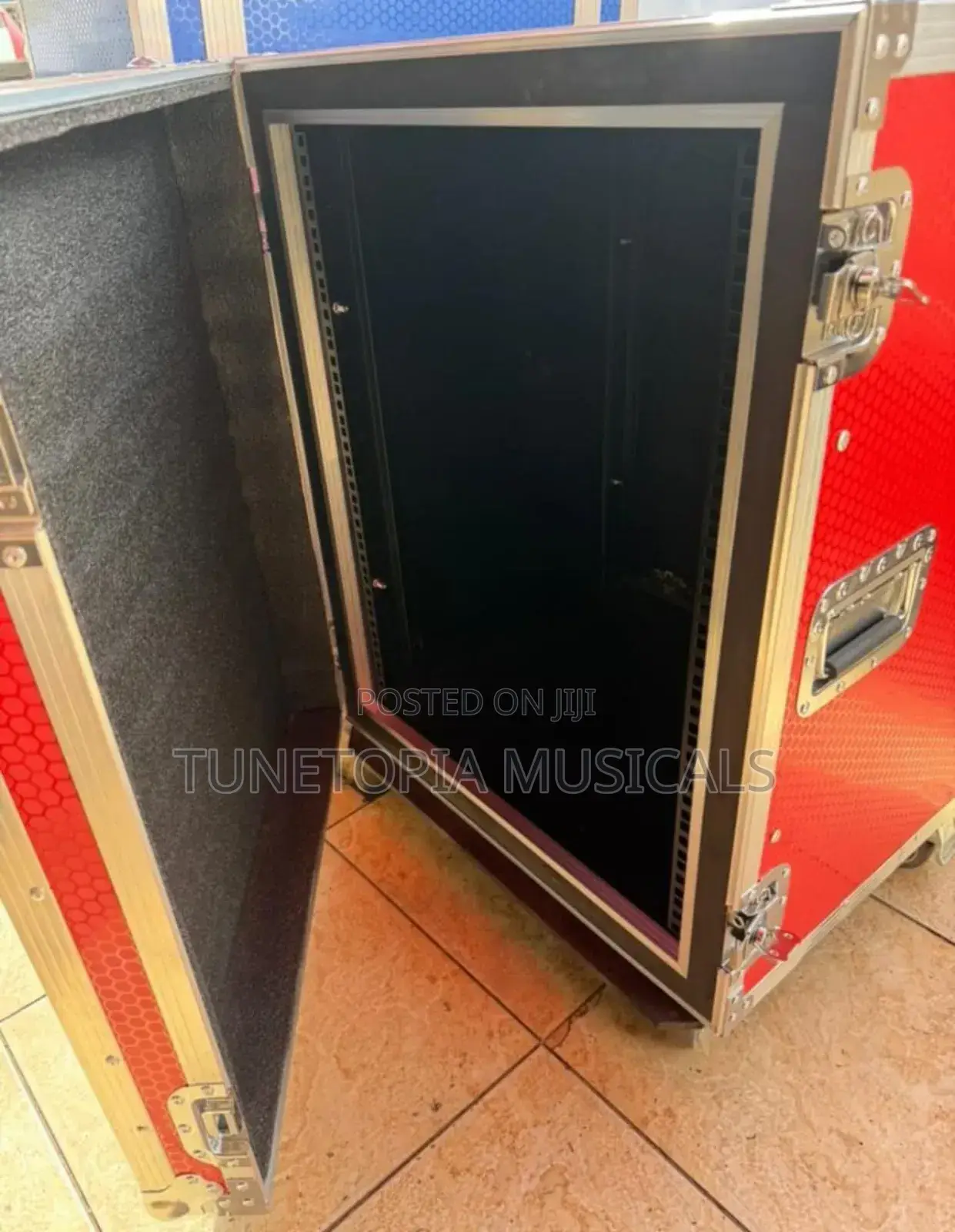 14u Paded Amplifier Rack (Straight)