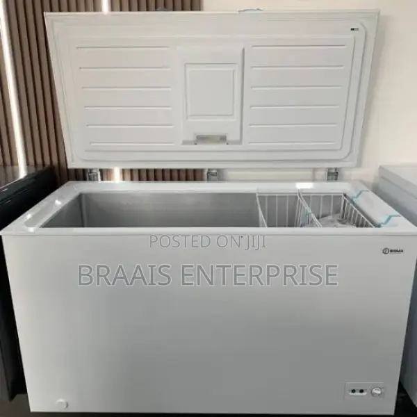 Sigma 420 L Double‐Door Chest Freezer