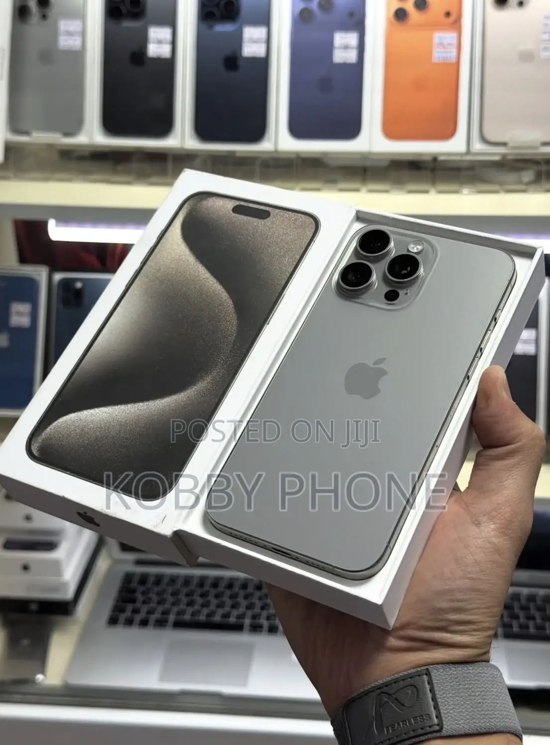 Apple iPhone 15 Pro Max 256 GB Gold