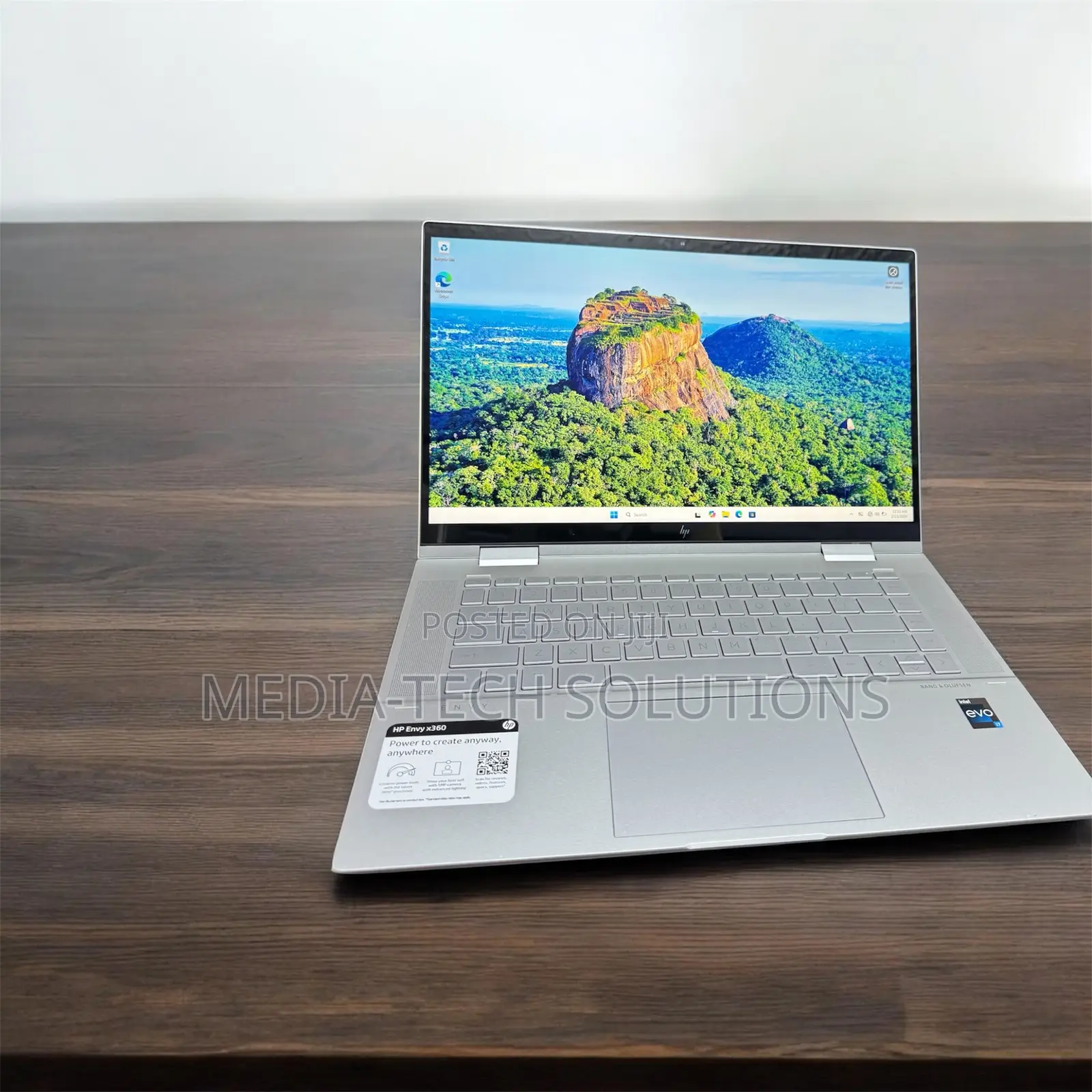 Laptop HP Envy X360 16GB Intel SSD 512GB